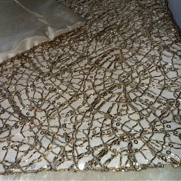 Table Runners Metallic Gold With Sequins 71X14 Used For Wedding - Picture 2 of 11